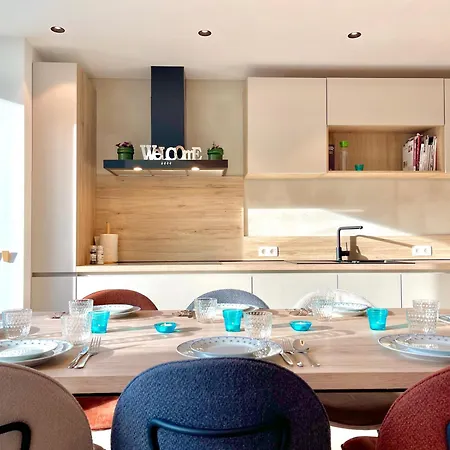 Le Quartier General Des Amis